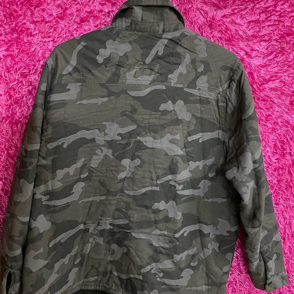 George XL Shacket camouflage perfect for fall or winter - Picture 2 of 3